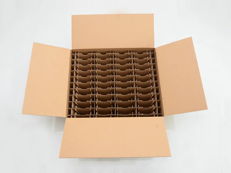 包裝(zhuāng)紙箱